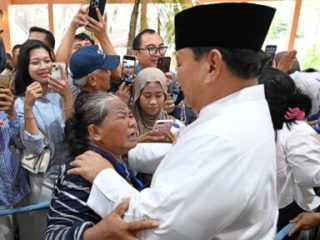 Istana Presiden Prabowo Penuh Haru dan Bahagia Saat Idul Fitri Bersama Masyarakat