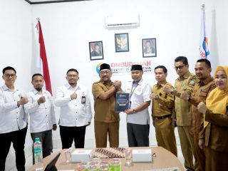 Nilai Tertinggi Kepatuhan Pelayanan Publik di Sultra, Bupati Bombana : Jangan Cepat Berpuas Diri
