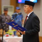 Gubernur Andi Simangerukka Lantik Pj. Sekda Provinsi Sultra yang Baru